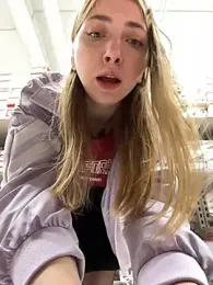 Sunny___Bunny stripchat stream image