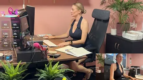 legsLONG stripchat stream image