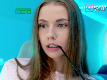 VikkiExtraCheese bongacams stream image