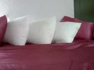 tastethepeach camsoda stream image