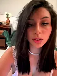 sweetAli_ stripchat stream image