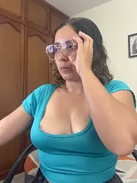 Kay_LustyWife stripchat stream image