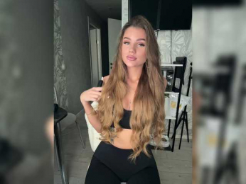 SweetyMia bongacams stream image