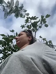 MilfyMrsRobinson stripchat stream image