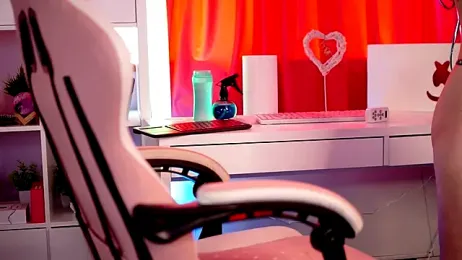 LesaisMore stripchat stream image