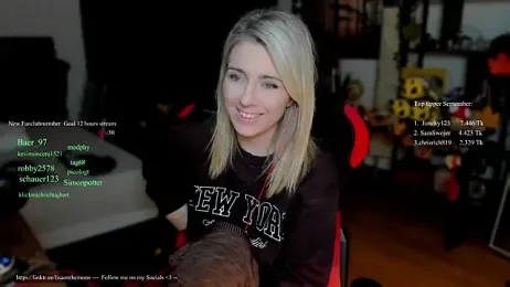 Lisaonthemoon stripchat stream image