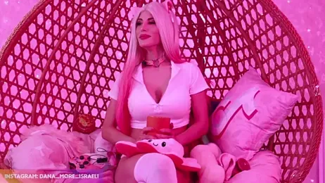 dana_more stripchat stream image