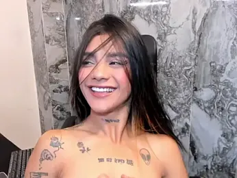 Trinna_harperr stripchat stream image