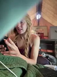 GoldenFlameGoddess stripchat stream image