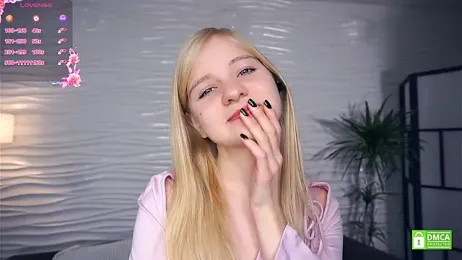 OdelinaFicken stripchat stream image