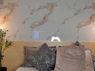 leathompson1 camsoda stream image