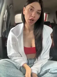 JulliaVegas stripchat stream image