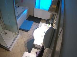 voyeurcam-julmodels-bath-2nd-2 camsoda stream image