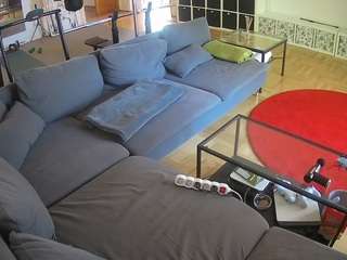 voyeurcam-julmodels-living-3 camsoda stream image