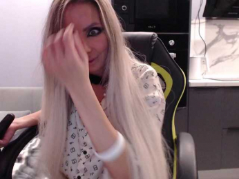 blondalina bongacams stream image