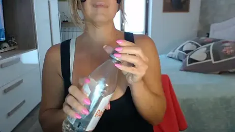 lulu_italy stripchat stream image