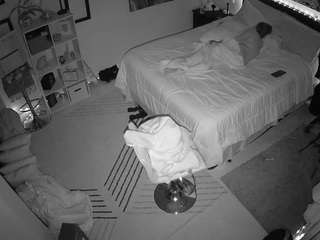 voyeurcam-hornyhostel-01 camsoda stream image