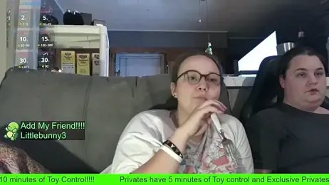 TurtleLady420 stripchat stream image