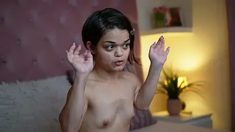 MaiaMini stripchat stream image