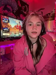 Cutiepiespanks stripchat stream image