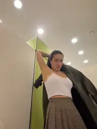 Holly_Play stripchat stream image