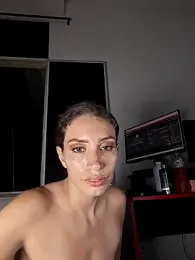 aurelialux stripchat stream image