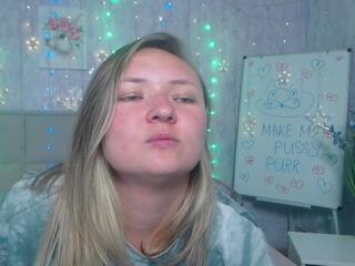 Sally Verda flirt4free stream image