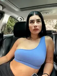 Sweet_and_caramel stripchat stream image