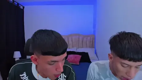 Juan_Nd_Steven stripchat stream image