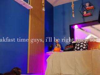 lady-brownn camsoda stream image