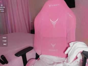 luvsoak bongacams stream image