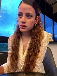 alana15 stripchat stream image