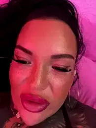 _MelinaCurves_ stripchat stream image