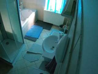 voyeurcam-julmodels-bath-2nd-2 camsoda stream image