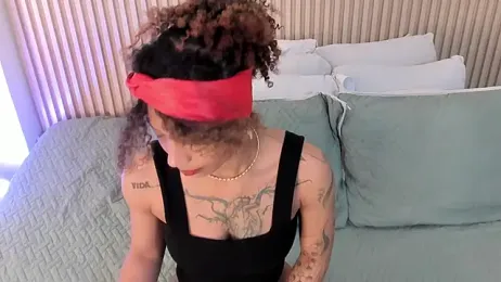 daiana_curly stripchat stream image