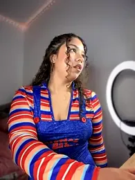 Shara_dreams stripchat stream image