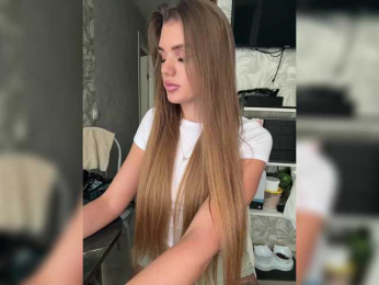 SweetyMia bongacams stream image