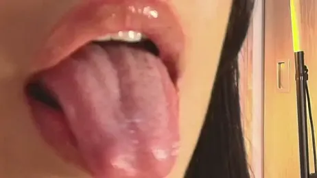 emily_sweett24 stripchat stream image