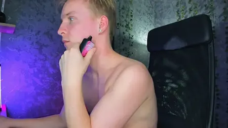 AlexxSweet stripchat stream image