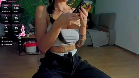 PinkyisHere stripchat stream image