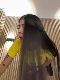 Sarasanders_4 stripchat stream image