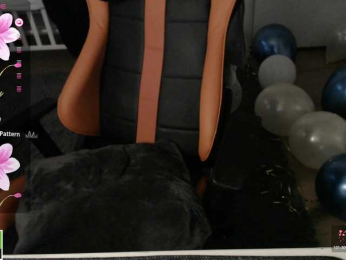 crystalyss bongacams stream image