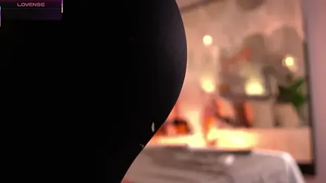 ElleDiane stripchat stream image