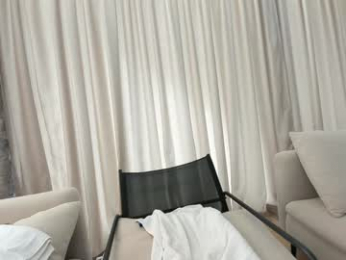 ehotlovea chaturbate stream image