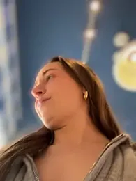 lunagirl13 stripchat stream image