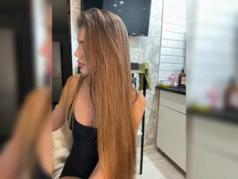 SweetyMia bongacams stream image