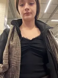 KittyQueeny stripchat stream image