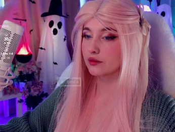 HoneyCherry bongacams stream image