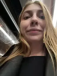 Sunny___Bunny stripchat stream image