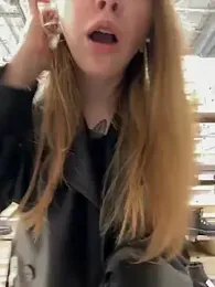 Sunny___Bunny stripchat stream image